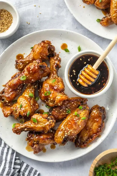 Wendy's Chicken Menu 2026: Prices, Calories & Favorites 17 Saucy Nuggs - Honey BBQ Chicken, Nuggets & More 2026