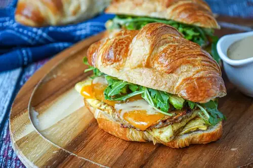 Wendy's Breakfast Menu 2026: Hours, Prices & Full Guide 13 Sausage, Egg and Swiss Croissant Croissants 2026
