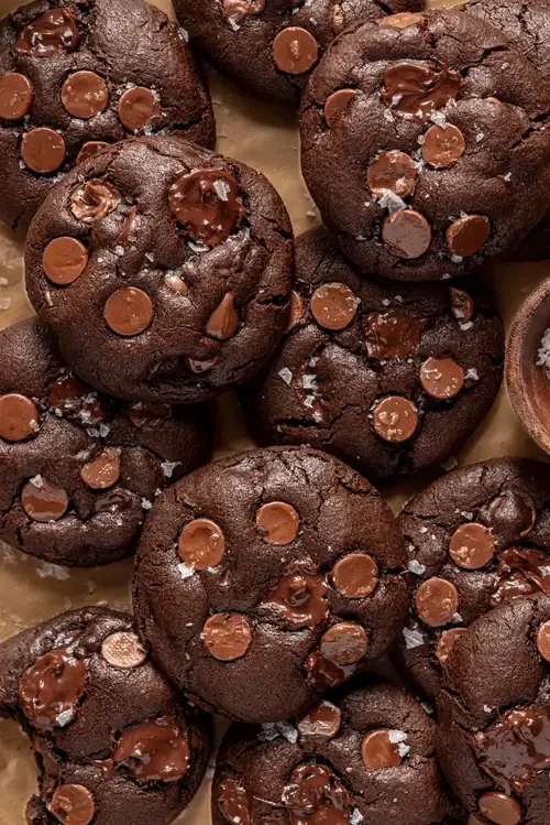 Wendy's Bakery Menu 2026: Every Sweet Treat Explained 3 Double Chocolate Cookie Bakery 2026