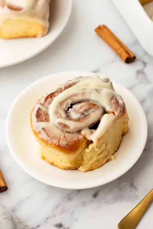 Wendy's Bakery Menu 2026: Every Sweet Treat Explained 8 Cinnabon Pull-Apart Bakery 2026